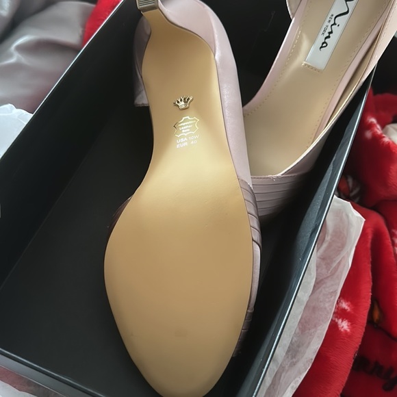 Brand New Nina Light Pink Satin Shoes - Picture 2 of 4